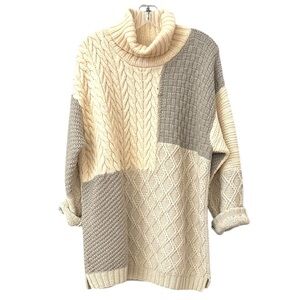 Vintage Adrienne Vittadini Chunky Knit Turtleneck Wool Sweater Cream Fisherman